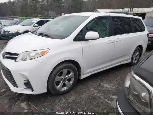 Toyota Sienna 2018