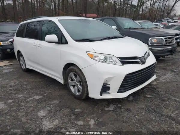 Toyota Sienna 2018