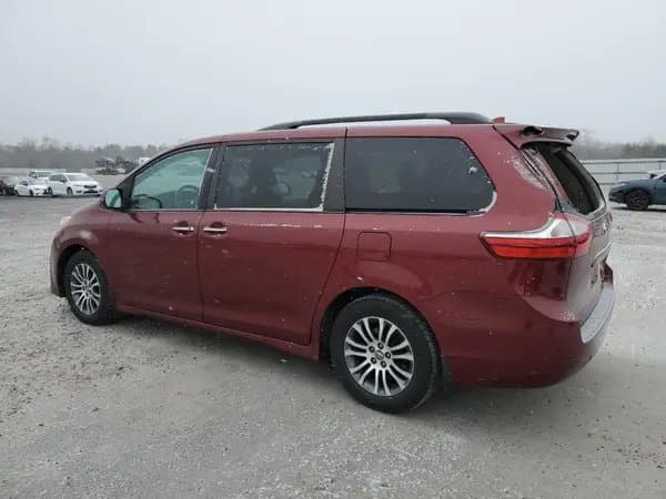 Toyota Sienna 2018