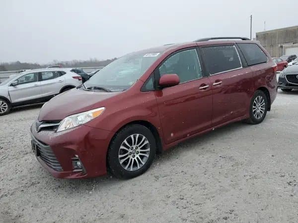 Toyota Sienna 2018