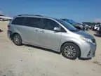 Toyota Sienna 2019