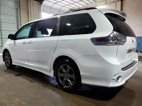 Toyota Sienna 2020
