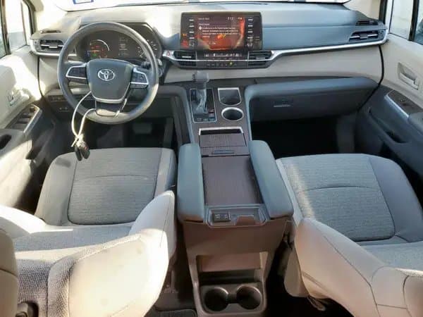 Toyota Sienna 2021