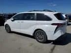Toyota Sienna 2021
