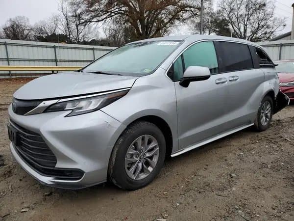 Toyota Sienna 2023
