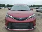 Toyota Sienna 2024