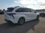 Toyota Sienna 2024