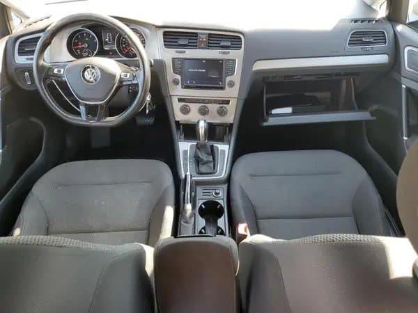 Volkswagen Golf 2017