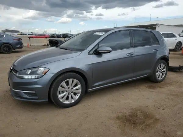 Volkswagen Golf 2021