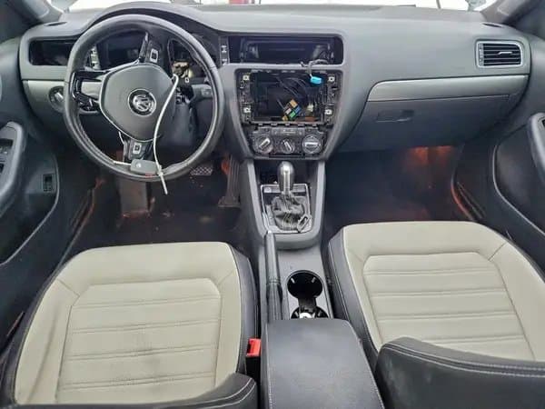 Volkswagen Jetta 2016