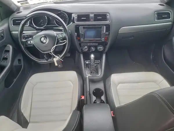 Volkswagen Jetta 2016