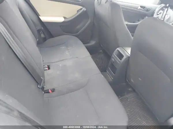Volkswagen Jetta 2016