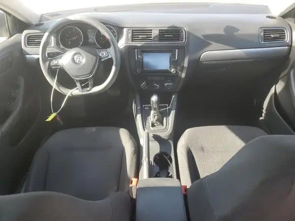 Volkswagen Jetta 2016