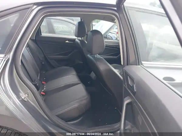 Volkswagen Jetta 2019