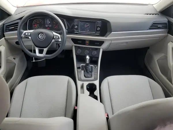 Volkswagen Jetta 2019