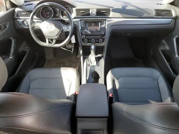 Volkswagen Passat 2016
