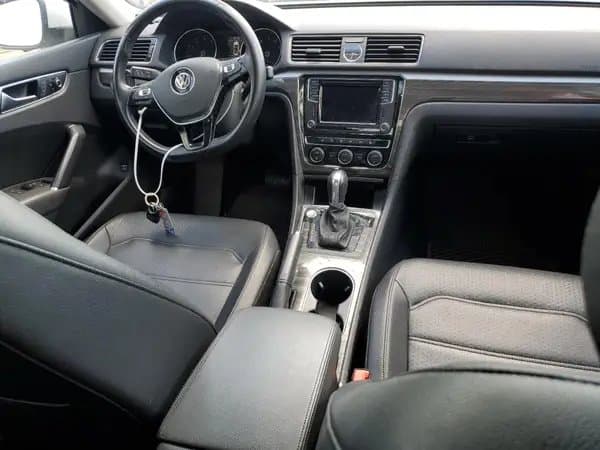 Volkswagen Passat 2016