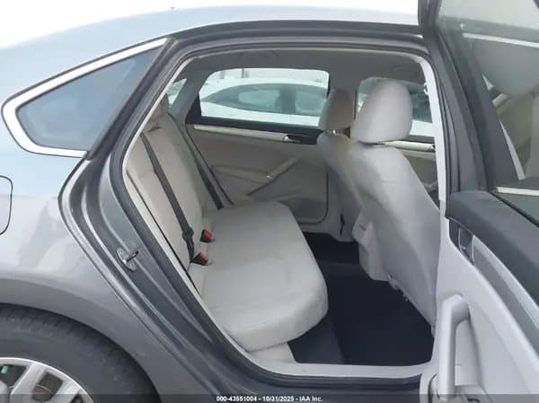 Volkswagen Passat 2016