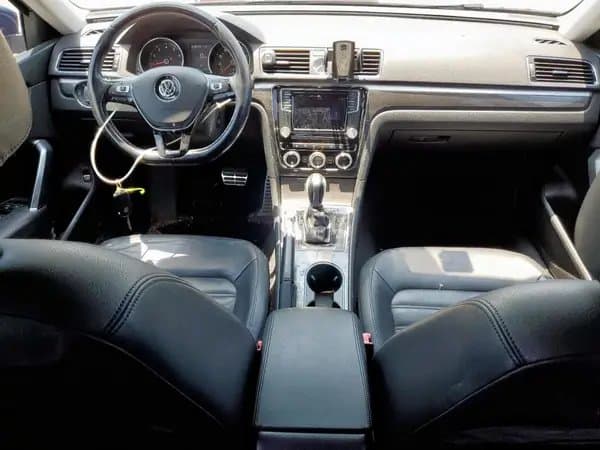 Volkswagen Passat 2016