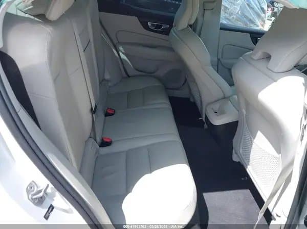 Volvo S60 2021