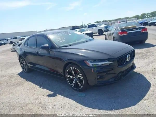 Volvo S60 2024