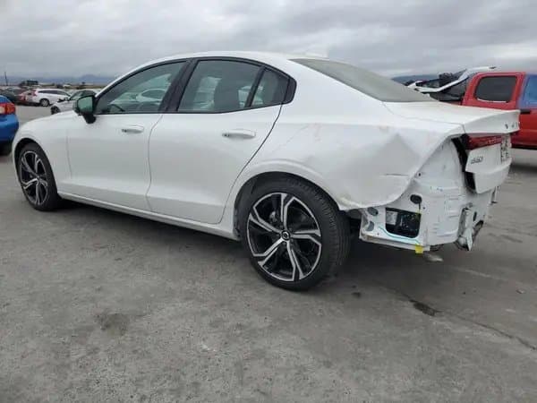 Volvo S60 2024