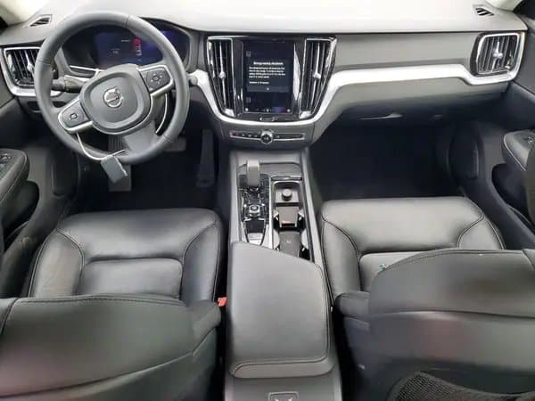 Volvo S60 2024