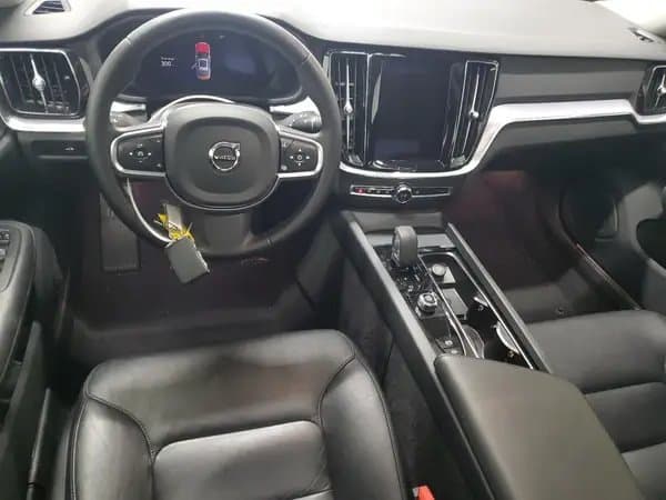 Volvo S60 2024