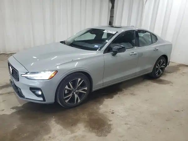 Volvo S60 2024