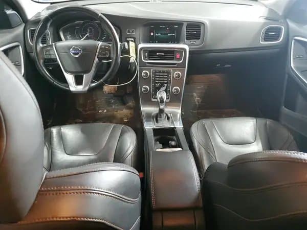 Volvo V60 2016