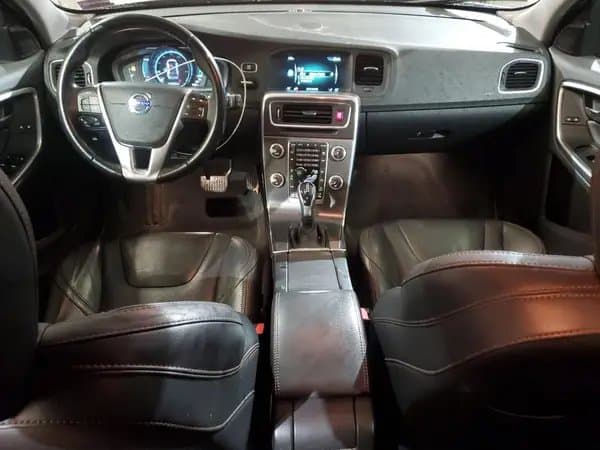 Volvo V60 2016