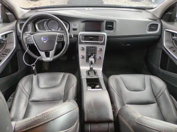 Volvo V60 2017