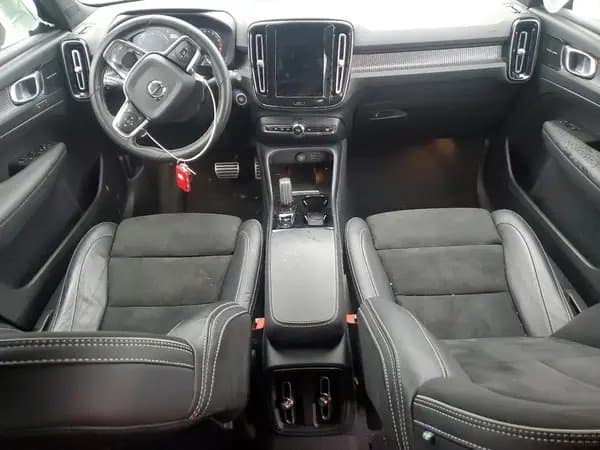 Volvo Xc40 2020