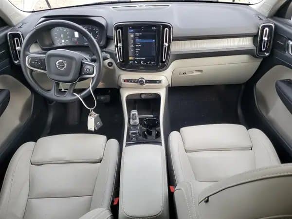 Volvo Xc40 2021