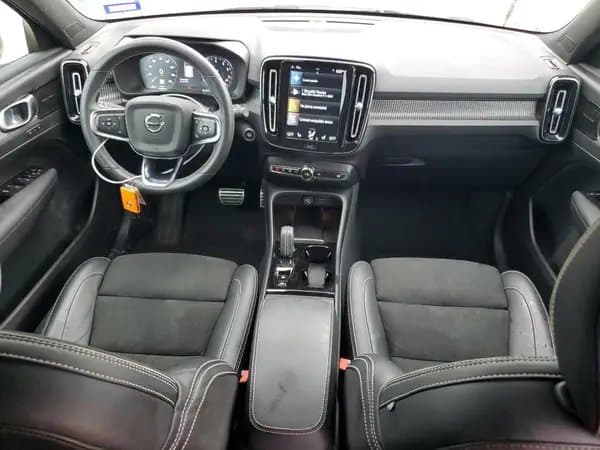 Volvo Xc40 2021