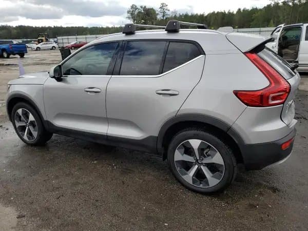 Volvo Xc40 2023