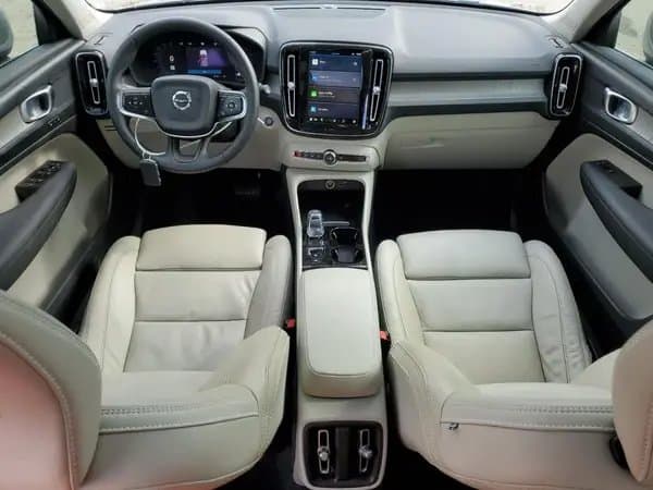 Volvo Xc40 2023