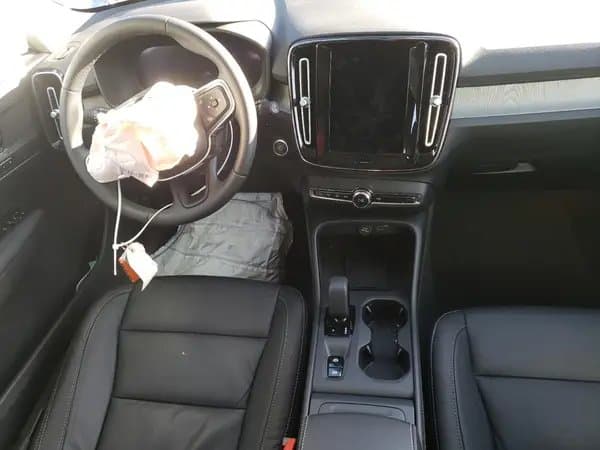 Volvo Xc40 2024