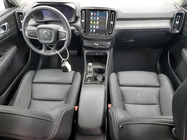 Volvo Xc40 2024