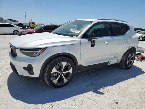 Volvo Xc40 2025
