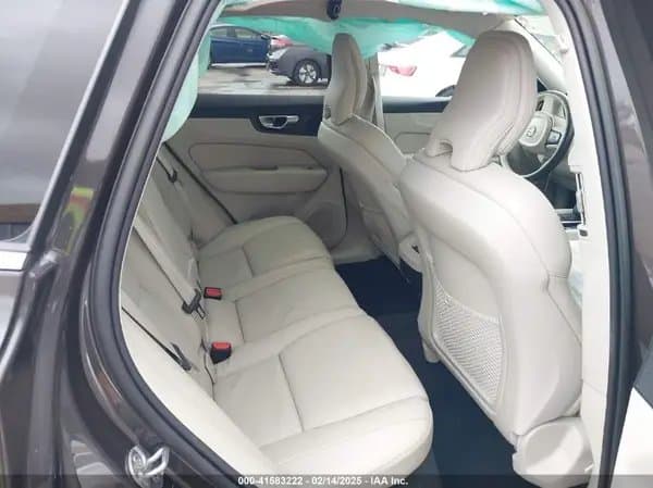 Volvo Xc60 2022