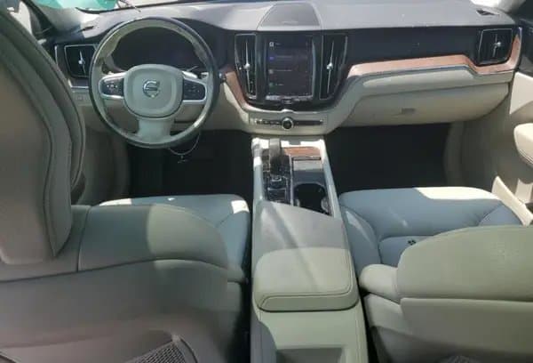 Volvo Xc60 2022