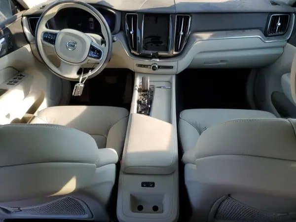 Volvo Xc60 2024