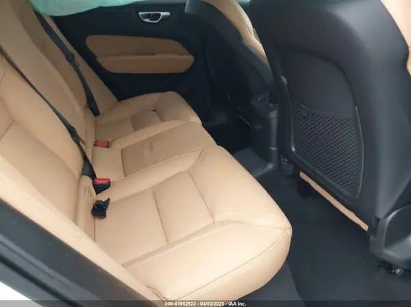 Volvo Xc60 2025