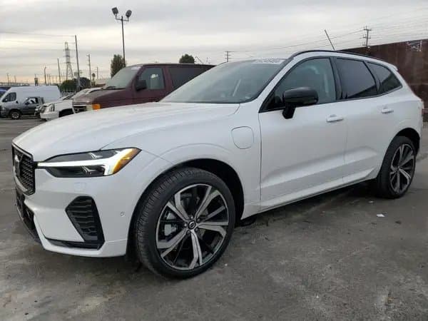 Volvo Xc60 2025