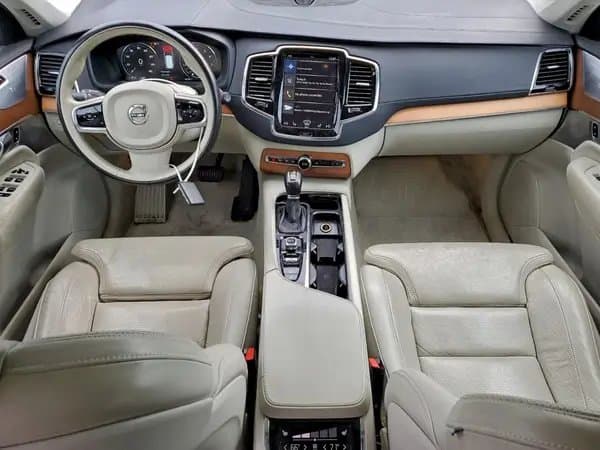 Volvo Xc90 2016