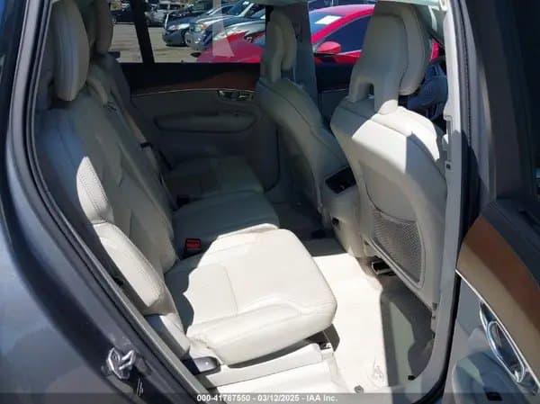 Volvo Xc90 2016