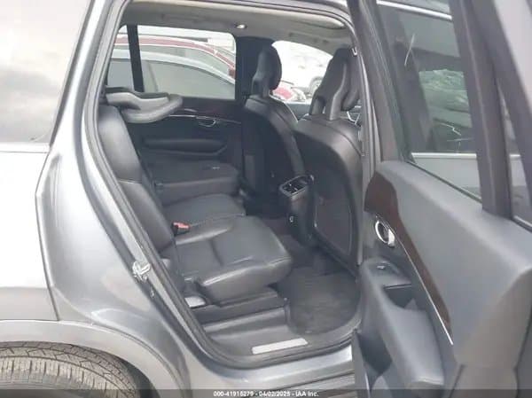 Volvo Xc90 2016
