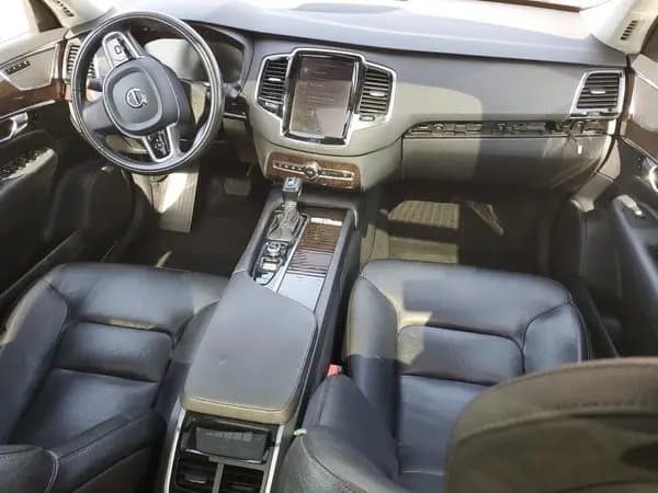 Volvo Xc90 2016