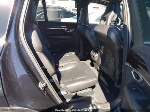 Volvo Xc90 2017
